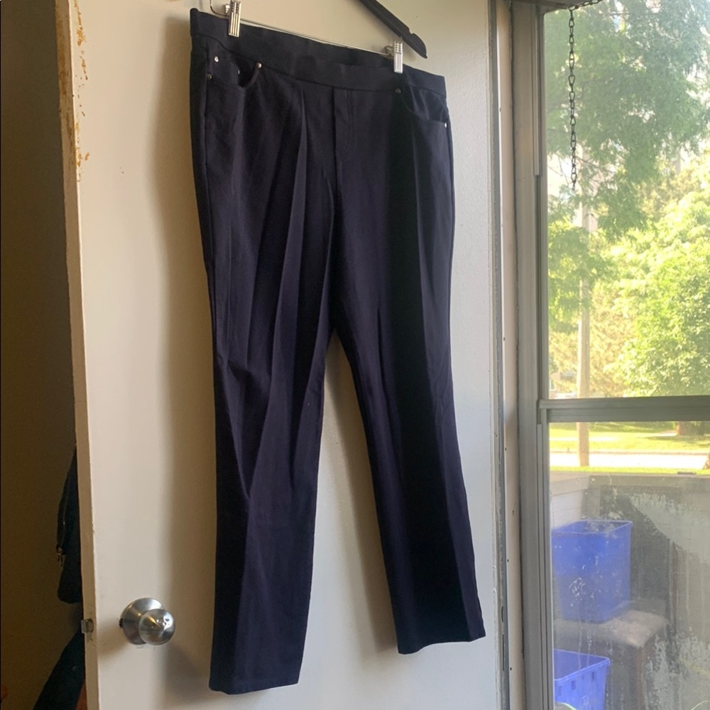 Tahari Elements Navy Blue Dress Pants with Smooth Finish
